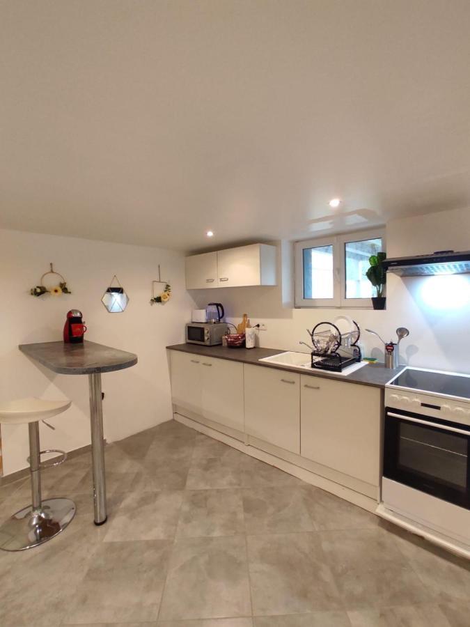 100m2, Independant Dans Notre Maison Apartment *