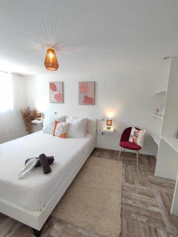 Apartment 100m2, Independant Dans Notre Maison